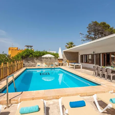 Es Pins By Son Carrio (Menorca)