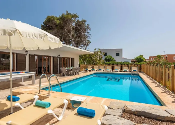 Es Pins By וילה Son Carrio (Menorca)